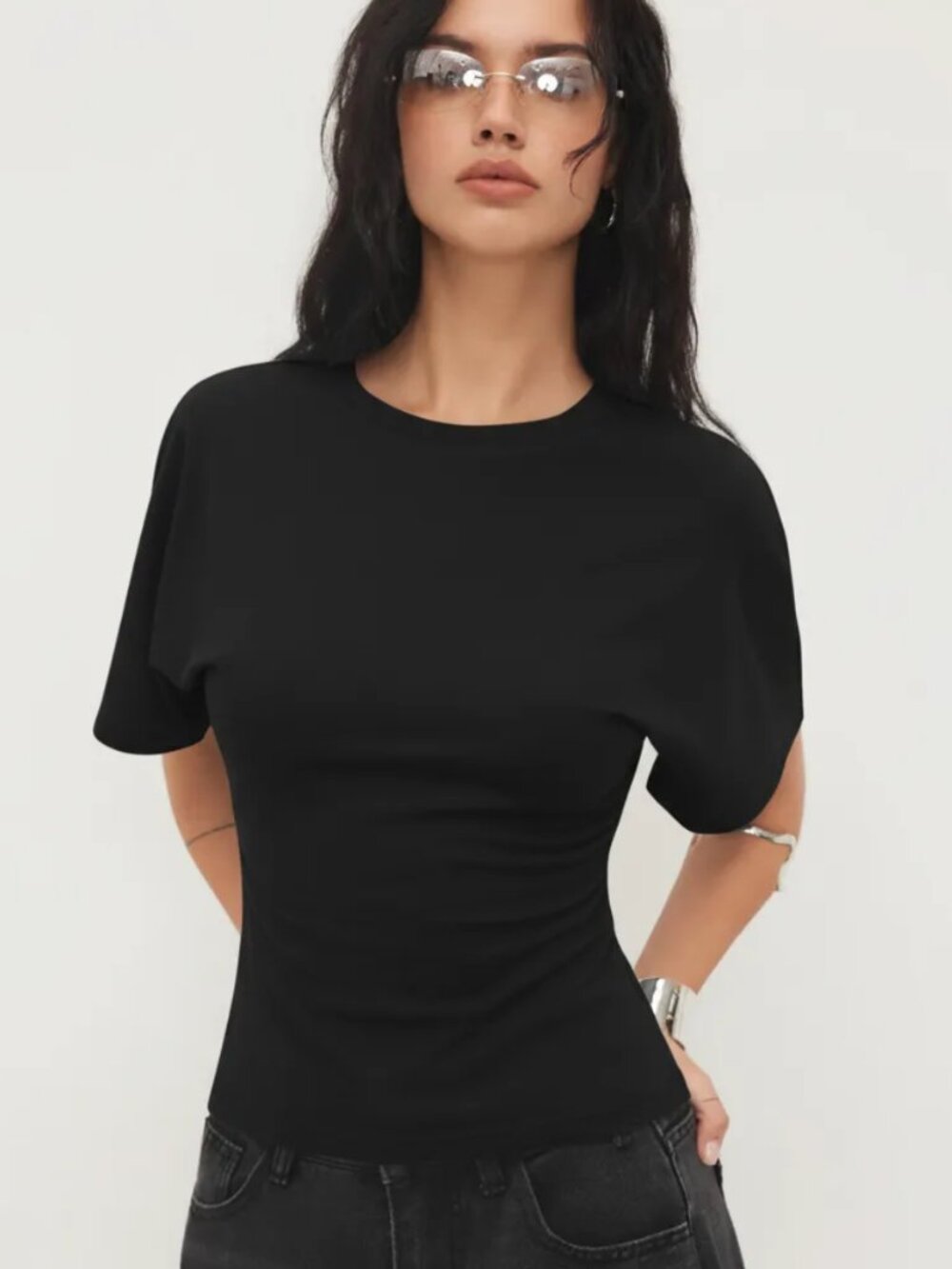 NWT Cider Round Neckline Fitted Short Sleeve Top, Black, Size: M